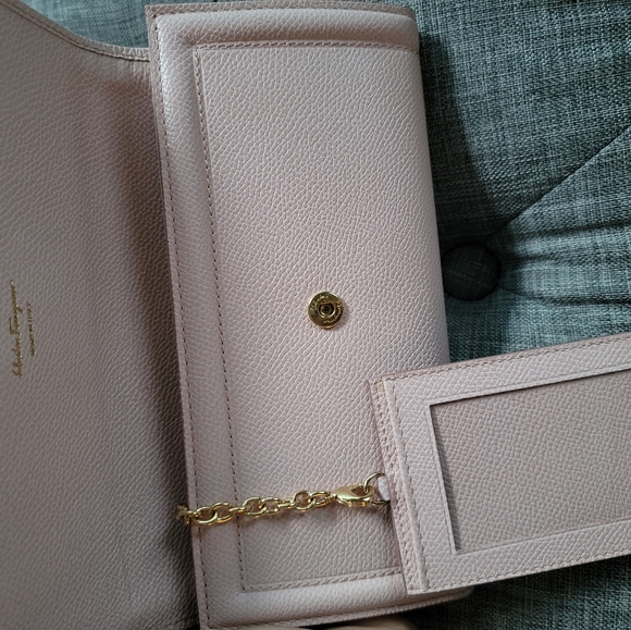 Salvatore Ferragamo wallet - Picture 6 of 6